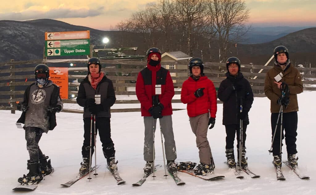 skiing at wintergreen